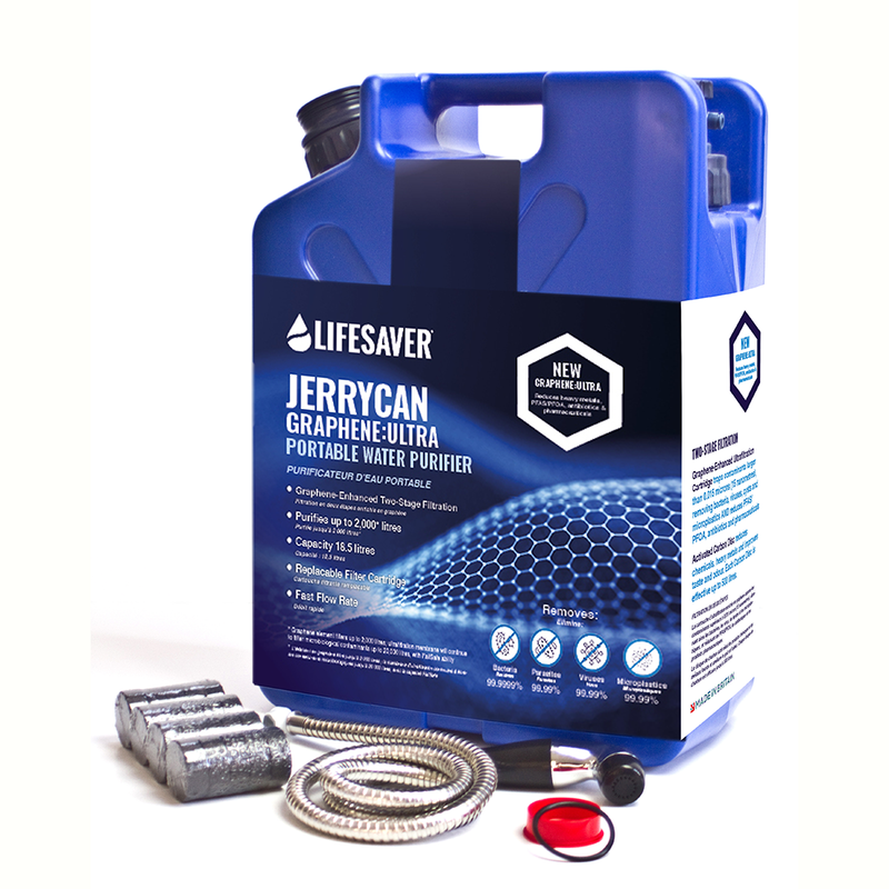 Carica immagine in Galleria Viewer, Lifesaver Jerrycan Graphene Ultra portable water purifier with accessories on a white background

